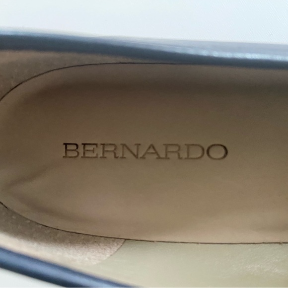 Bernardo Shoes Loafer Navy White Leather Sz 9.5 - Picture 6 of 7